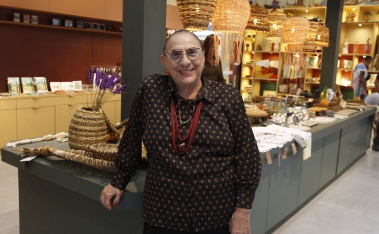 Novo centro no Mercado da Capixaba reúne peças de 75 artesãos do ES