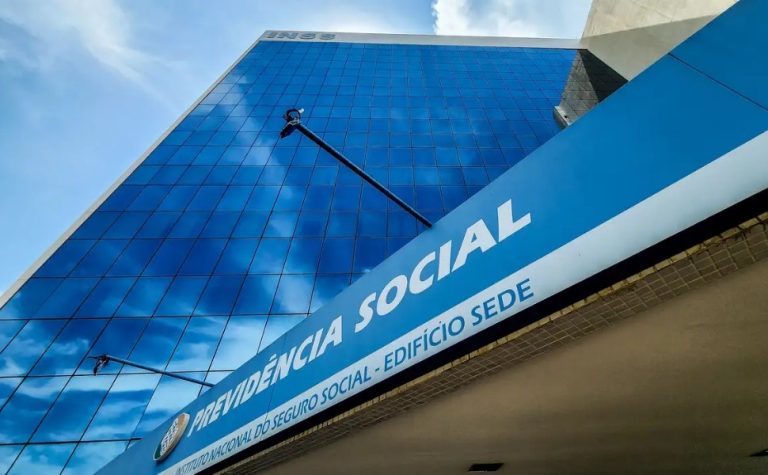 Câmara aprova adicional de 5% na aposentadoria do INSS para mulher com filho