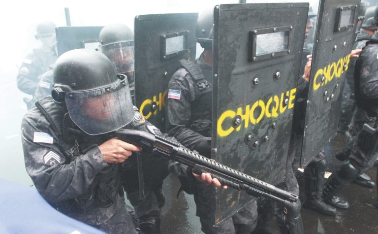 Polícia Militar, IBGE e Sebrae: os concursos com 1.359 vagas no ES