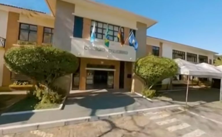 Polícia investiga lista online que classificou 65 alunas em categorias sexuais