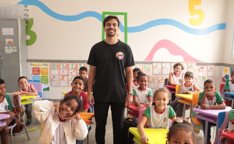 Projeto vai monitorar visão de crianças nas escolas