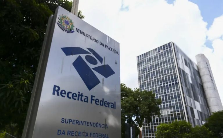 Receita abre consulta a lote com restituições de até R$1 mil para quem não declarou