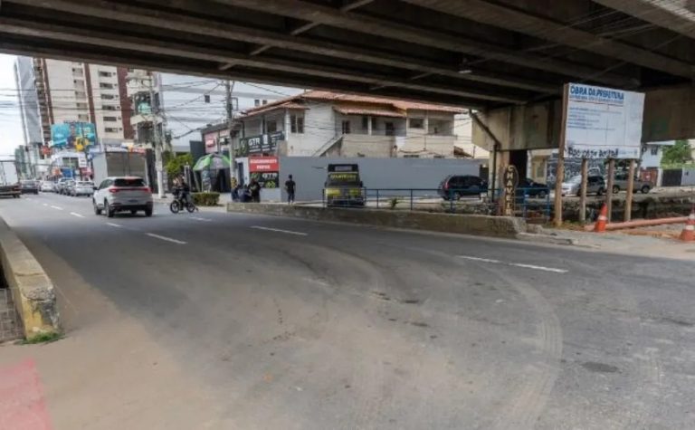 Ruas da Praia da Costa terão mão única em duas ruas a partir desta quinta