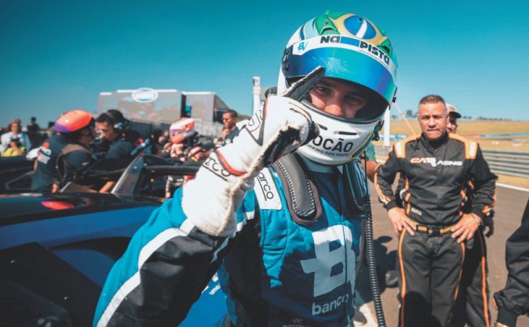 Stock Car: Baptista celebra 2ª vitória no ano