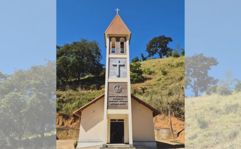 Suspeitos arrombam Igreja e furtam hóstias em Pancas