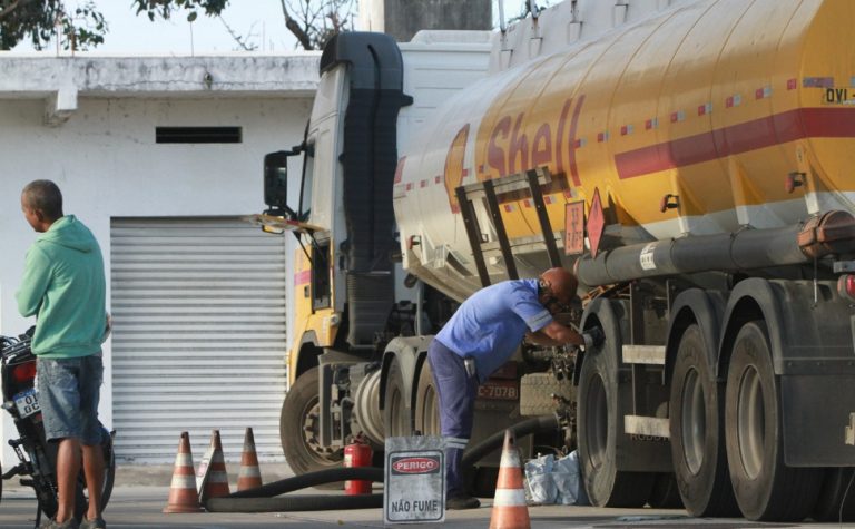 Tanqueiros preparam greve para a próxima semana