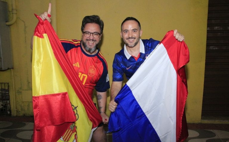 Torcedores no ES vivem ansiedade pelas semis da Copa