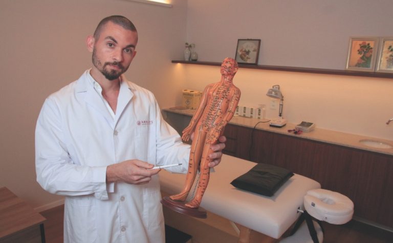 Tratamentos aliviam sintomas da menopausa e sequelas do AVC