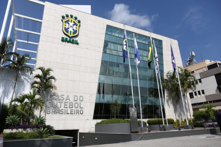 CBF confirma impedimento semiautomático no Brasileirão