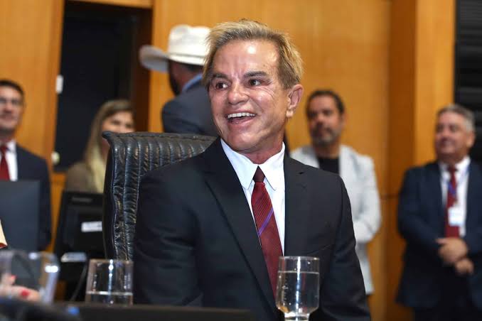 Sergio Meneguelli define seus dois suplentes ao Senado