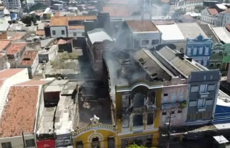 Comércio do Centro do Recife passa por vistorias contra incêndios