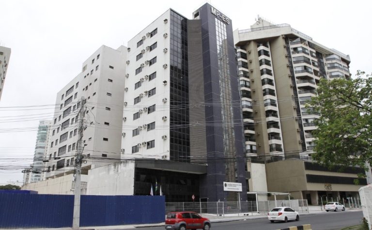 Concurso do MP-ES tem disputa de 881 candidatos por vaga