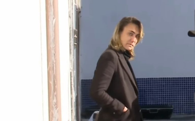 Corretora condenada a 28 anos por morte de modelo é levada a presídio