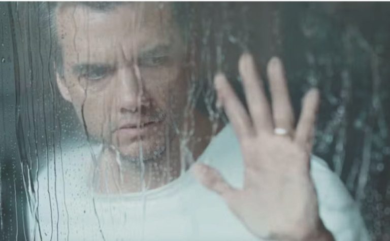 Em “A Última Casa”, Wagner Moura vive um pesadelo familiar