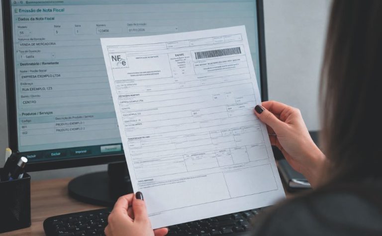 Empresas têm de adaptar notas fiscais às novas regras