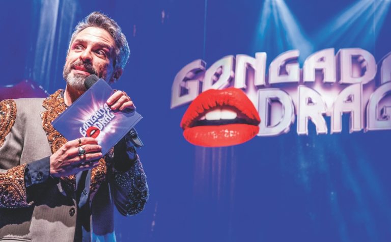 Espetáculo de humor e cultura em Vitória para celebrar a diversidade