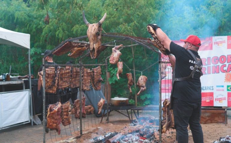 Festival de churrasco com entrada gratuita agita a Curva da Jurema