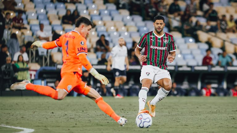 Fluminense é vaiado, empata sem gols com Rivadavia e decide vaga na Argentina