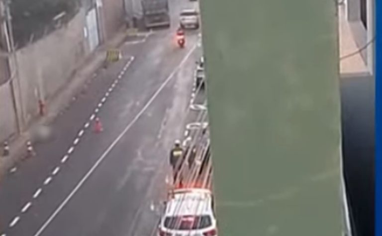 Homem em situação de rua é atropelado e morre ao dormir sob caminhão em Vila Velha