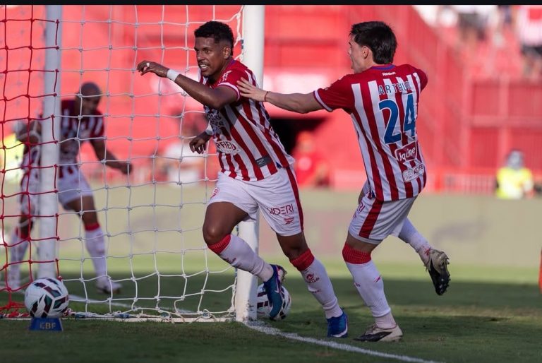 Náutico empata em 1 a 1 com Atlético-GO nos Aflitos