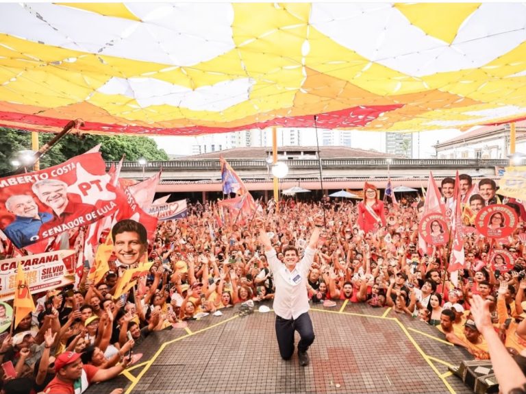 PSB oficializa candidatura de João Campos ao Governo de Pernambuco