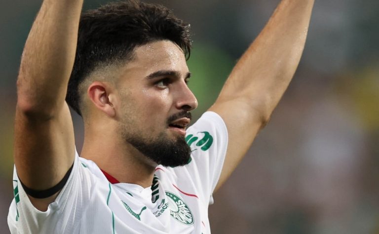 Palmeiras perde, mas confirma vaga nas quartas de final da Copa do Brasil
