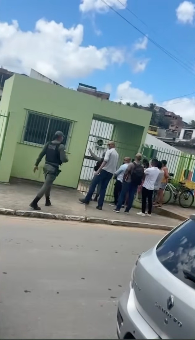 Polícia Civil investiga casos de estupro envolvendo alunos de escola no Cabo