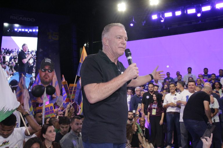 Renato Casagrande já traçou as estratégias para a eleição