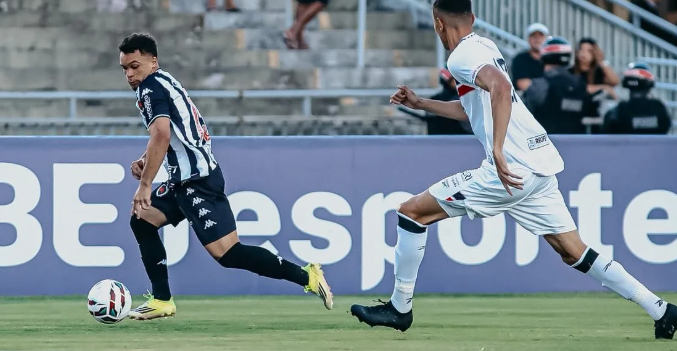 Santa Cruz empata com Botafogo-PB e entra no G-4 da Série C