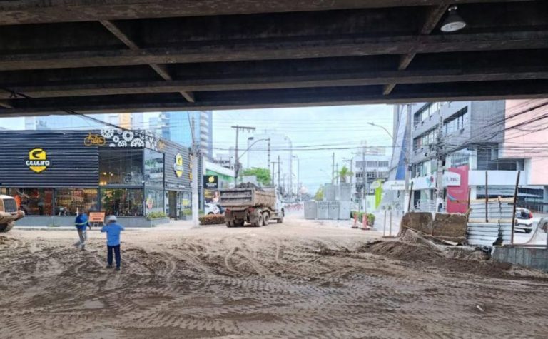 Trecho da Avenida Champagnat será liberado até domingo em Vila Velha